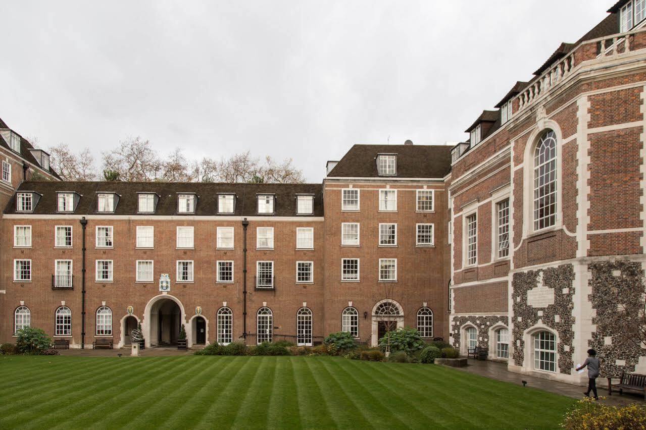 Goodenough College - University Residence London Bagian luar foto