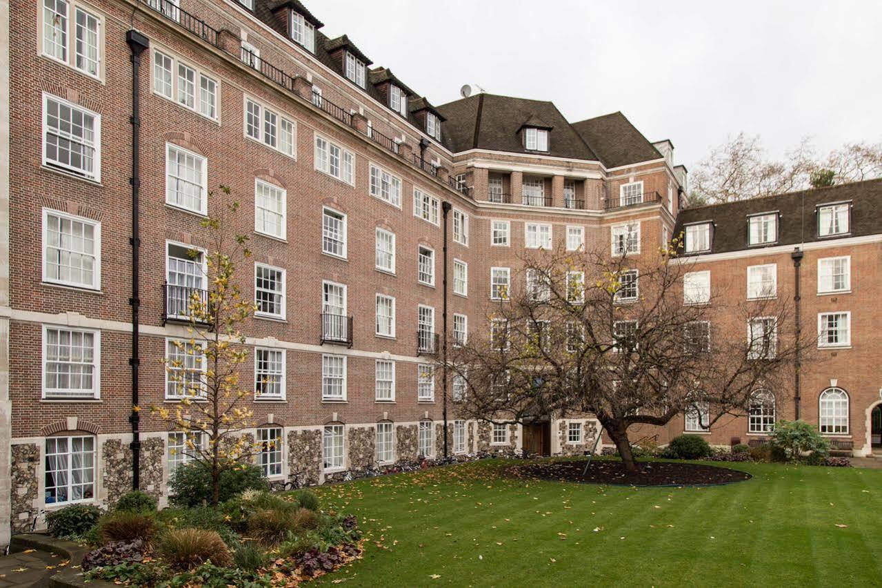 Goodenough College - University Residence London Bagian luar foto