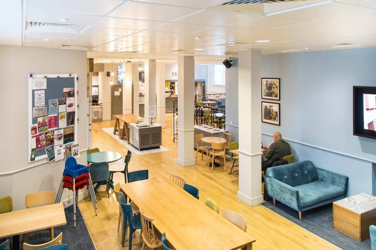 Goodenough College - University Residence London Bagian luar foto